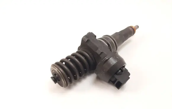 Volkswagen Caddy Fuel injector 038130073BN