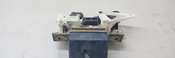 Volvo XC70 Tailgate/trunk/boot lock/catch/latch