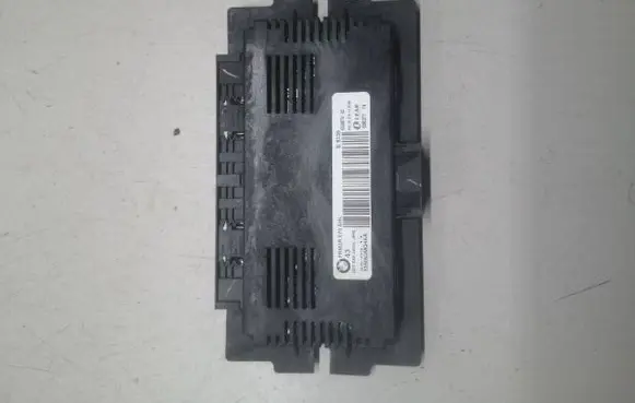 BMW X5 E70 Light module LCM S6135 608377 9249074