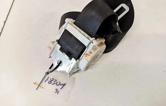 Opel Zafira A Rear seatbelt 90580901