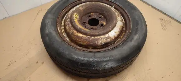 Chrysler Voyager R16 spare wheel 