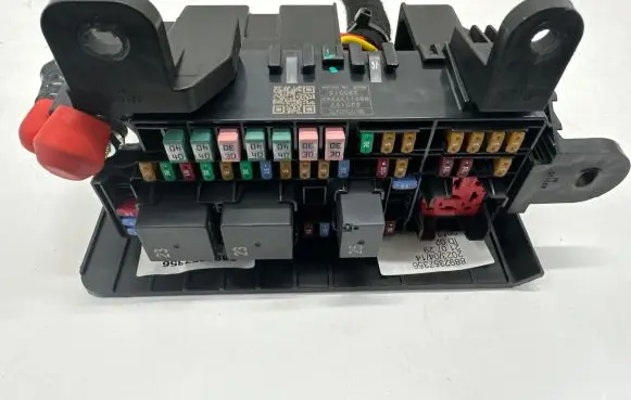Smart #1 Fuse module 8891177742