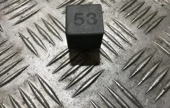 Volkswagen PASSAT B3 Other relay 141951253b