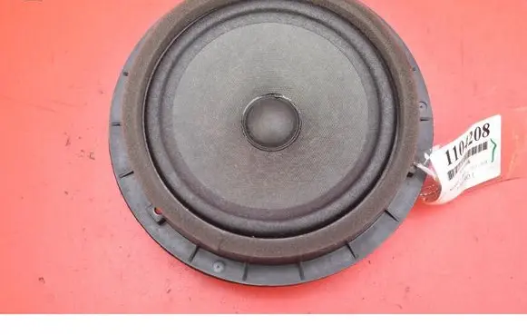 Suzuki Grand Vitara II Subwoofer speaker F16109F