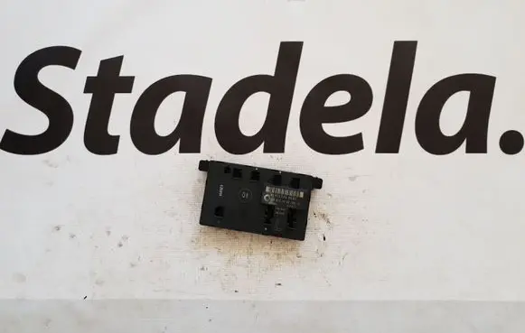 Mercedes-Benz E W212 Door control unit/module A2038201585 2038201585