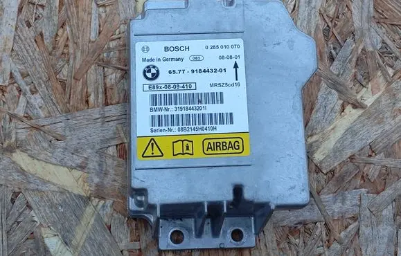 BMW 1 E81 E87 Airbag control unit/module MRSZ5CD16 9184432 0285010070