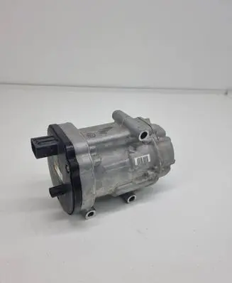 Lexus UX Air conditioning (A/C) compressor (pump) 0424001101