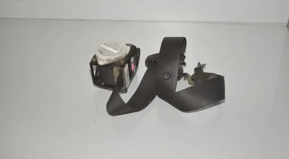 BMW X3 F25 Front seatbelt 7258431 72117258431
