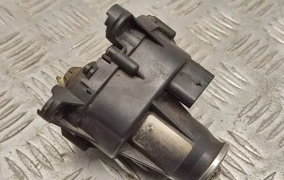 BMW 3 F30 F35 F31 other engine part 11618506410 11618570791