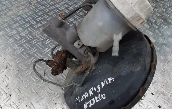 Mitsubishi Carisma Brake booster