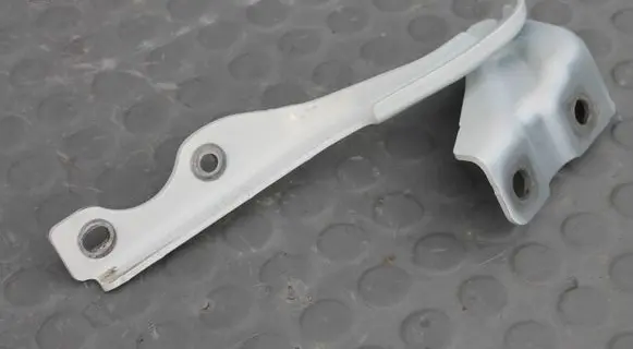 Mazda CX-30 Engine bonnet/hood hinges ZAWIASPPCX30