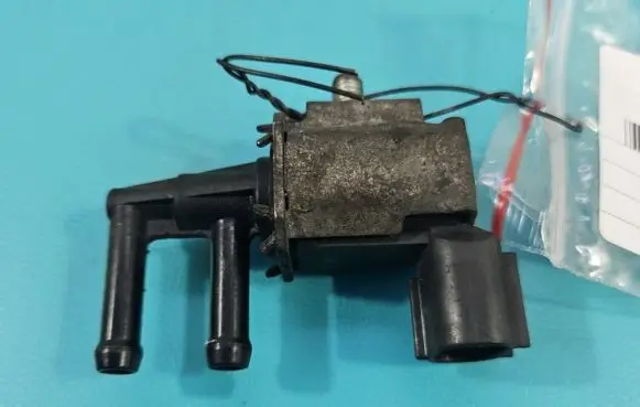 Subaru Tribeca Turbo solenoid valve K5T48479 IMPRK1400723