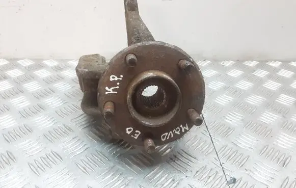 Ford Mondeo Mk III Front wheel hub