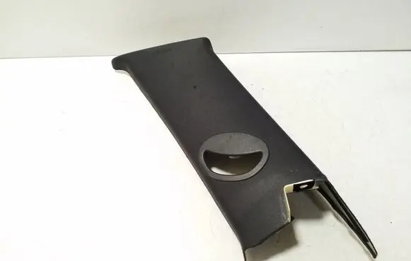 (C) pillar trim