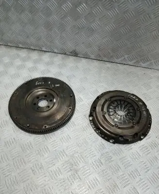 Skoda Fabia Mk2 (5J) Clutch set kit 16308200081