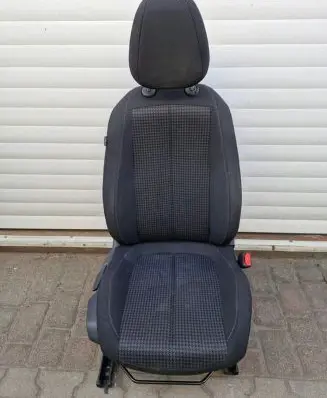 Peugeot 308 Front passenger seat 