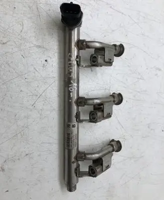 Ford Focus Fuel main line pipe DM5G9H487AB 0261555179