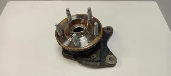 Buick Encore I Rear wheel hub 13588470 13592067