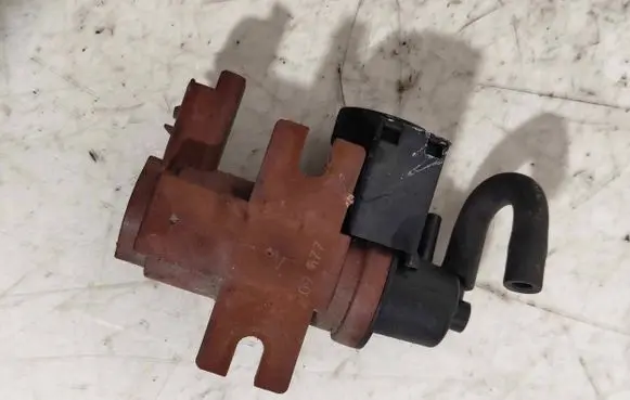 Ford Mondeo MK IV Turbo solenoid valve 6G9Q9E882CA