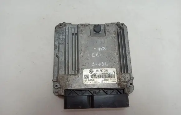Volkswagen PASSAT CC Engine control unit/module 03L907309