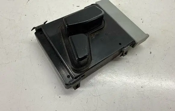 Chrysler Pacifica Seat control switch 68233963AA