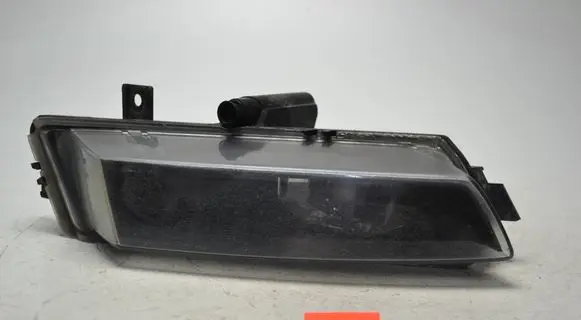 BMW 1 E81 E87 Front fog light 0305084002 7181288 LE06A147