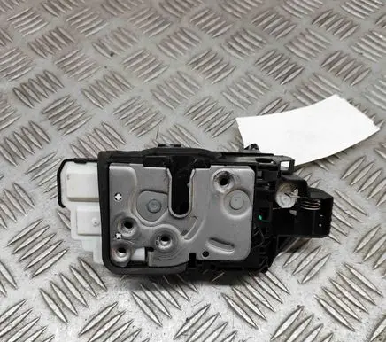 Polestar 2 Coupe door lock (next to the handle) 31349894