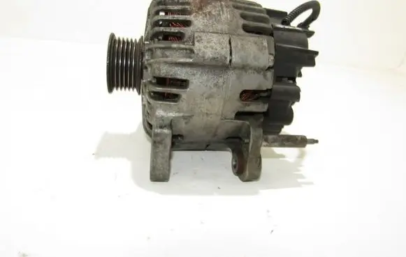 Volkswagen Eos Generator/alternator 03C903023B