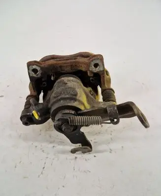 Mazda 3 III Rear brake caliper 