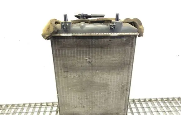 Coolant radiator