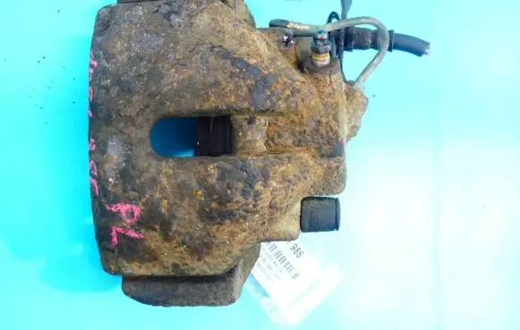 Volkswagen PASSAT B5.5 Front brake caliper IMPRK1081986