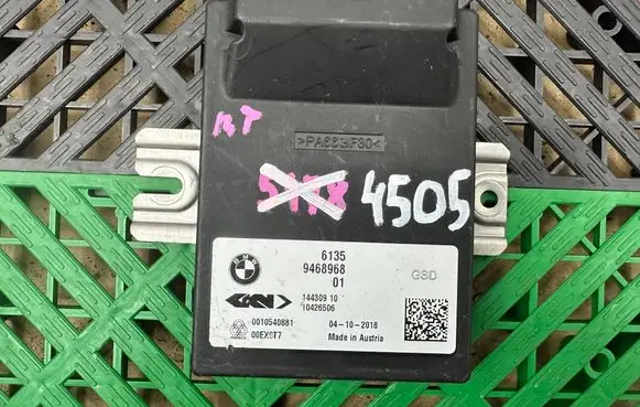 BMW 5 G30 G31 G38 Other control units/modules 9468968 0010540881 14430910