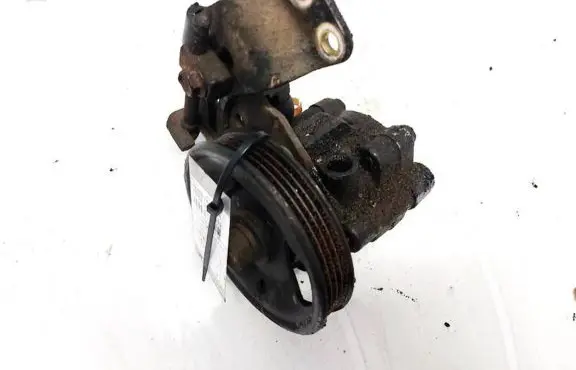 Nissan Murano Z50 Power steering pump 62233461 CB000 62233461CB000