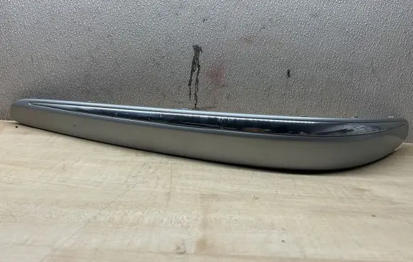 Mercedes-Benz E W211 Front bumper splitter molding A2118850512