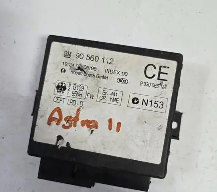 Opel Zafira A Comfort/convenience module 90560112 9330065187
