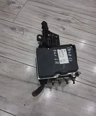Seat Ibiza IV (6J,6P) ABS Pump 6R0907379AK
