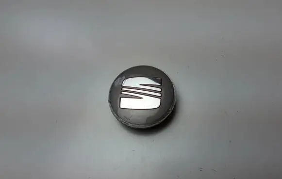 Seat Leon (5F) Original wheel cap 1P0601165