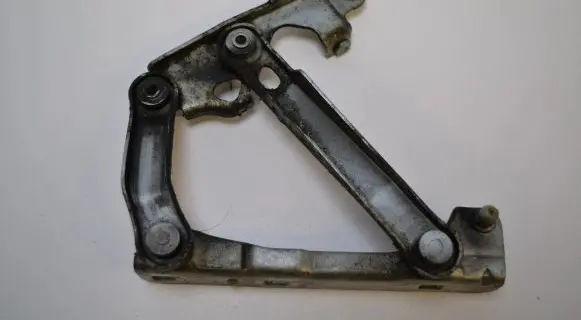 Mercedes-Benz SLK R171 Engine bonnet/hood hinges 1718800128