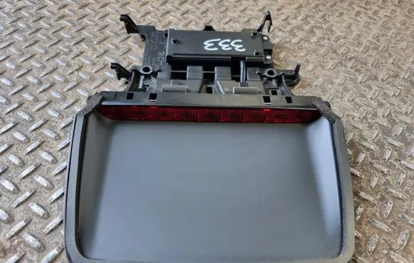 Dodge Charger Third/center stoplight 68402348AB
