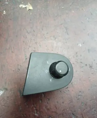 Volkswagen Sharan Wing mirror switch 7M3959565B YM2114B003JAW