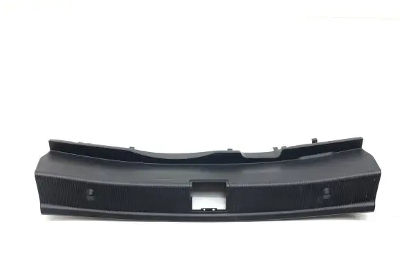 Mercedes-Benz E C207 W207 Trunk/boot sill cover protection A2076901641