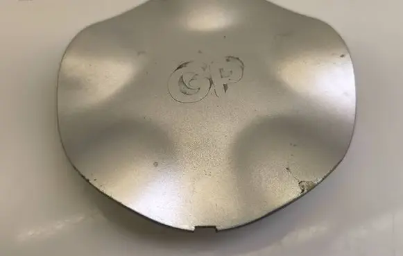 BMW 5 E39 Non-original wheel cap 0030123 284177515