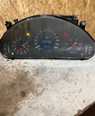 Mercedes-Benz E W211 Speedometer (instrument cluster) A2115405547 000933 110080292003