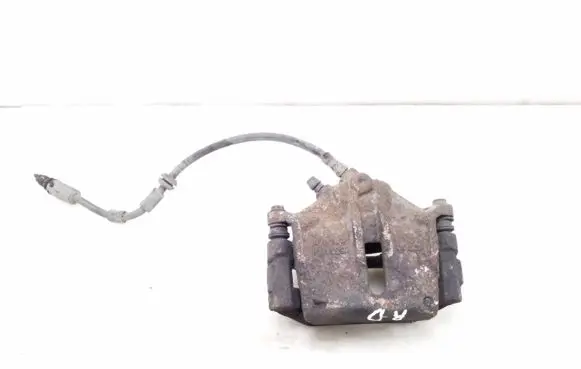 Ford Mondeo Mk III Front brake caliper