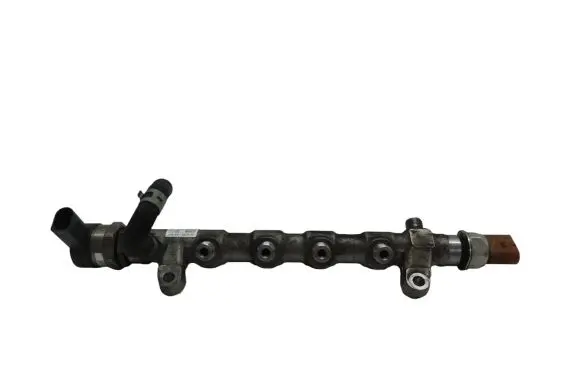 Volkswagen Passat Alltrack Fuel main line pipe 03L089N 0101744 057130764AB