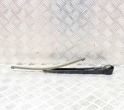 Skoda Octavia Mk3 (5E) Rear wiper blade arm