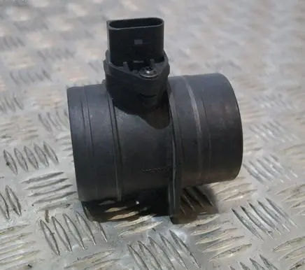 Audi A6 S6 C5 4B Mass air flow meter 074906461B 0281002461