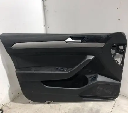 Front door card panel trim