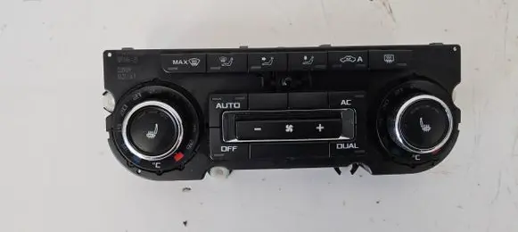 Skoda Octavia Mk2 (1Z) Climate control unit 3T0907044AL 5HB00974935