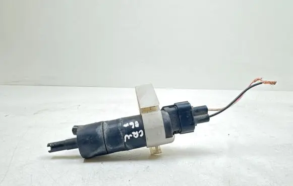 Honda CR-V Windscreen/windshield washer pump